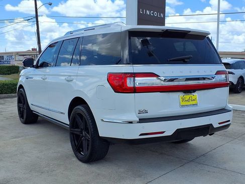 Used 2021 Lincoln Navigator Reserve RWD image 4