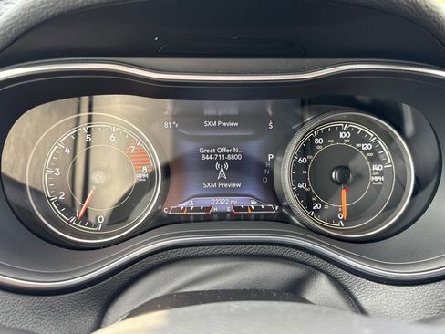 Used 2022 Jeep Cherokee Trailhawk w/ Comfort/Convenience Group image 11