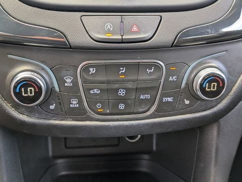 Used 2023 Chevrolet Equinox LS w/ LS Convenience Package image 27