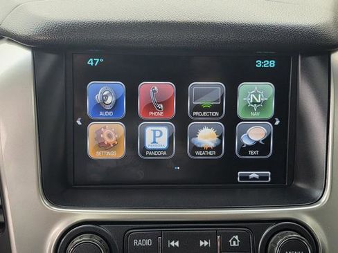 Used 2016 Chevrolet Suburban LTZ image 17