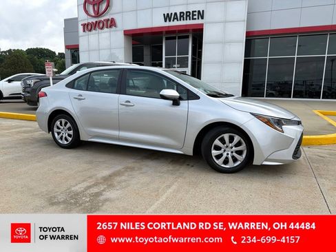 Used 2023 Toyota Corolla LE w/ Carpet Mat Package (TMS) FWD image 1
