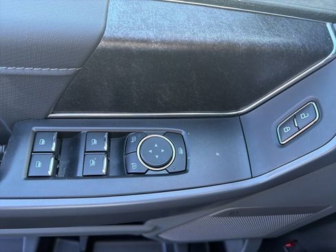 New 2025 Ford F150 Lightning Flash AWD/4WD image 42