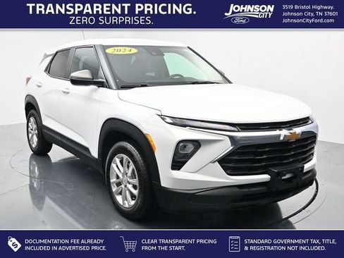 Used 2024 Chevrolet TrailBlazer LS w/ LS Convenience Package AWD/4WD image 1
