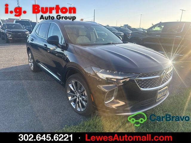 Used 2021 Buick Envision Avenir AWD/4WD image 2