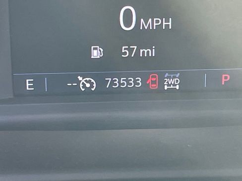 Used 2021 Chevrolet Silverado 1500 LT Trail Boss w/ Bed Protection Package image 14