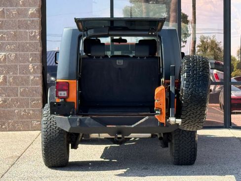 Used 2010 Jeep Wrangler Sport AWD/4WD image 29