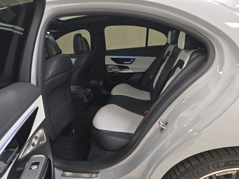 Used 2025 Mercedes-Benz E 53 AMG e 4MATIC Sedan image 13