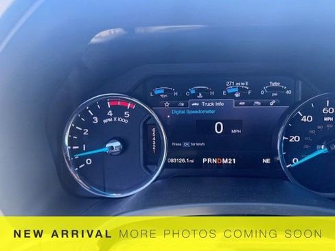 Used 2019 Ford F350 Platinum w/ Platinum Ultimate Package AWD/4WD image 11