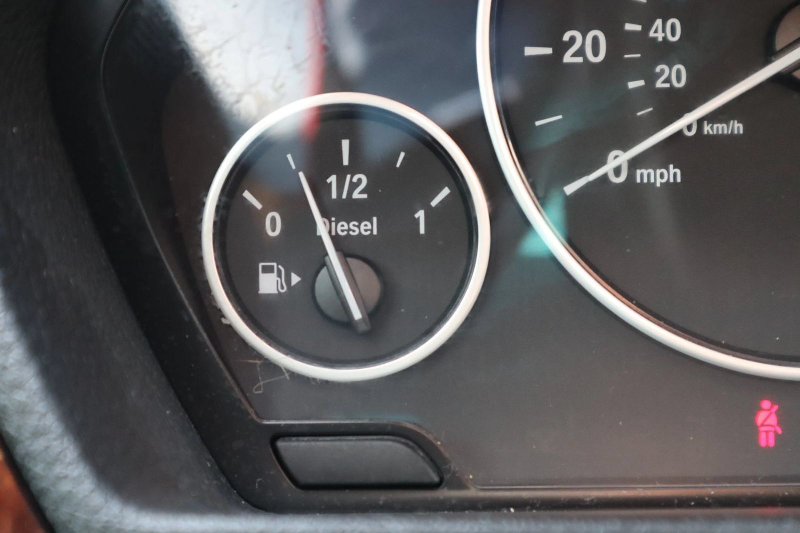 Used 2014 BMW 328d Sedan RWD image 34
