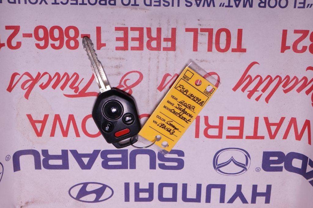 Used 2022 Subaru Outback AWD/4WD image 36