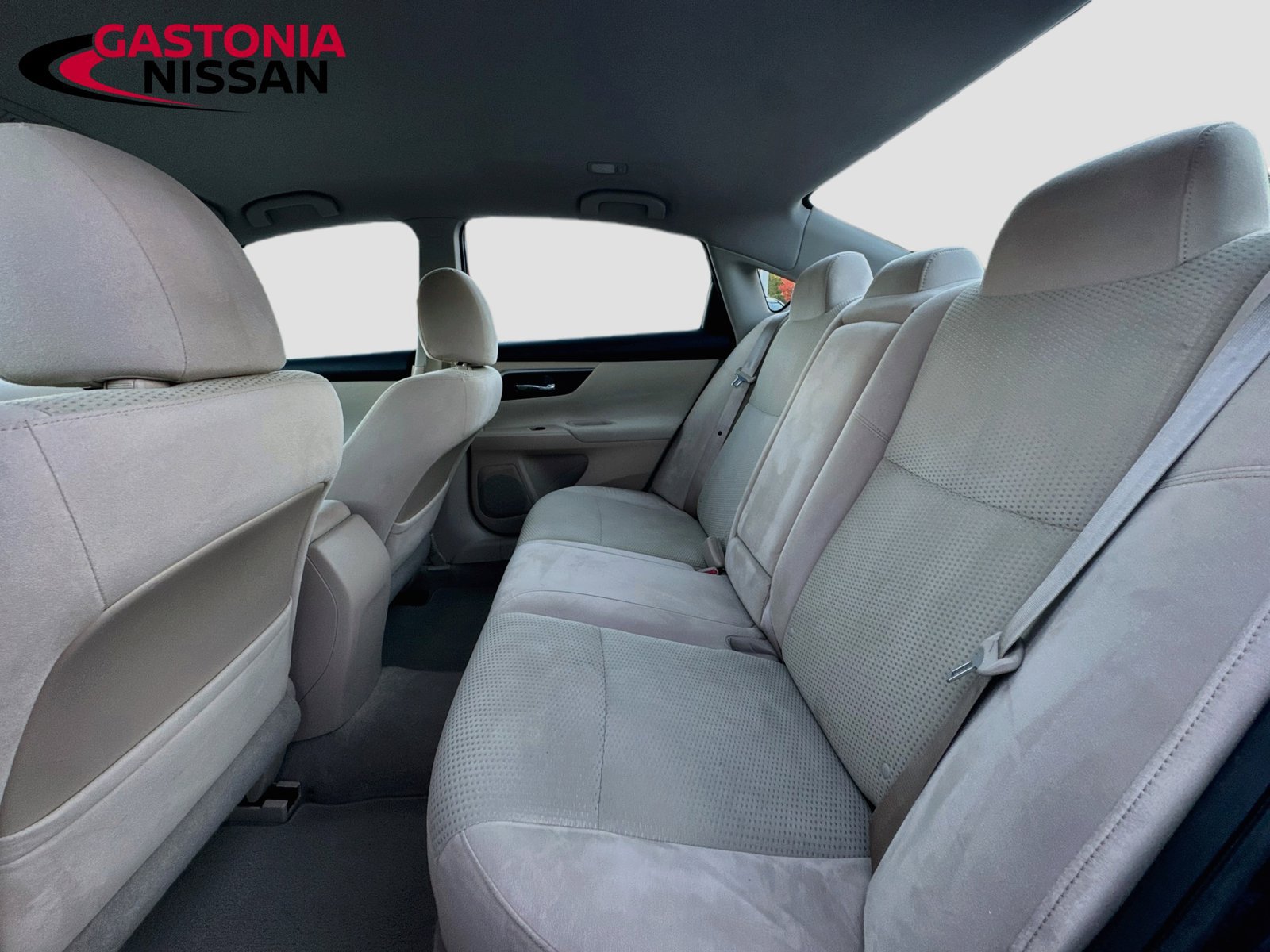 Used 2014 Nissan Altima 2.5 S w/ Sport Value Package FWD image 31