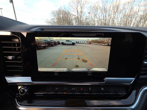 New 2026 GMC Sierra 1500 SLE image 23