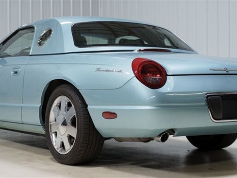 Used 2002 Ford Thunderbird RWD image 7