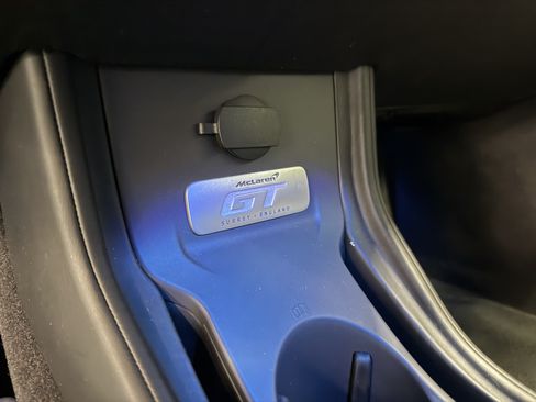 Used 2023 McLaren GT RWD image 5