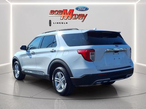 Used 2020 Ford Explorer XLT w/ Equipment Group 202A AWD/4WD image 7