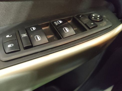 Used 2018 Jeep Cherokee Latitude image 27