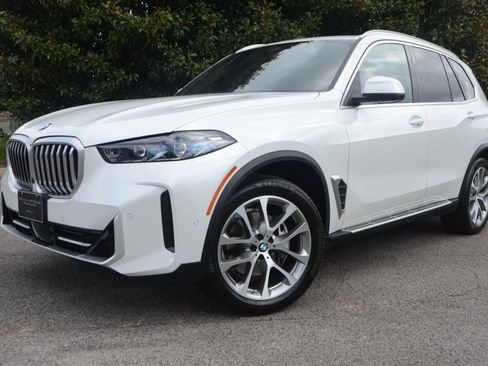 Used 2026 BMW X5 xDrive40i w/ Climate Comfort Package AWD/4WD image 7