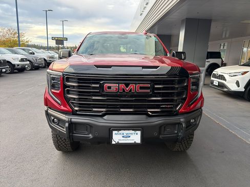 Used 2024 GMC Sierra 1500 AT4X w/ AT4X AEV Edition image 2