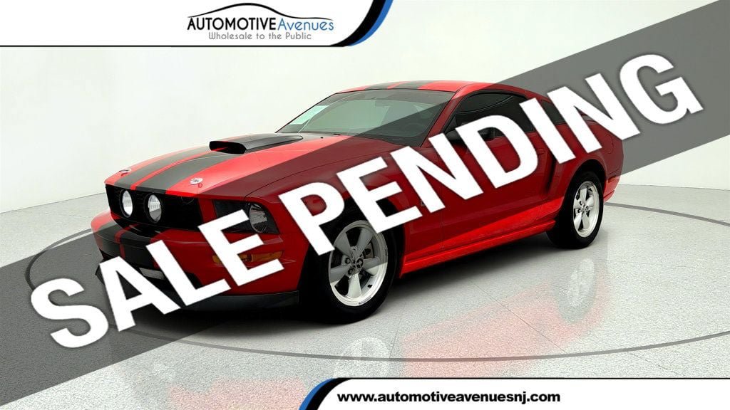 Used 2009 Ford Mustang GT RWD image 1