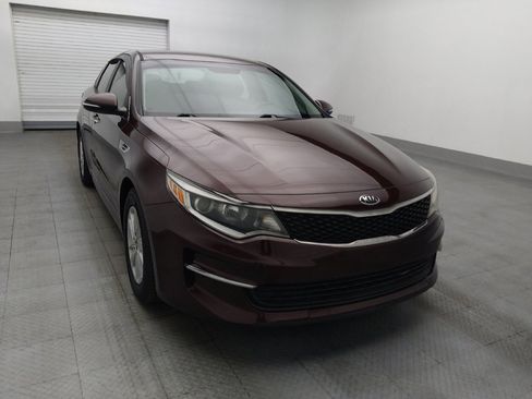Used 2018 Kia Optima LX FWD image 14