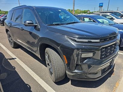 Used 2024 Chevrolet Traverse RS