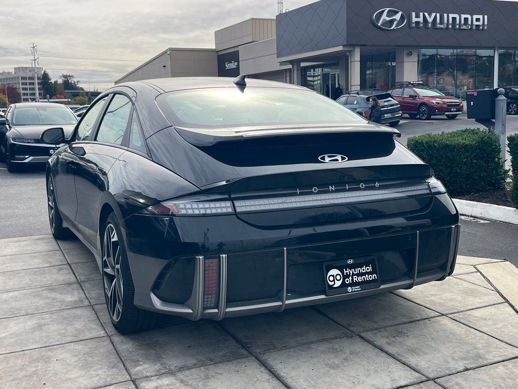 Used 2023 Hyundai Ioniq 6 SEL RWD image 7