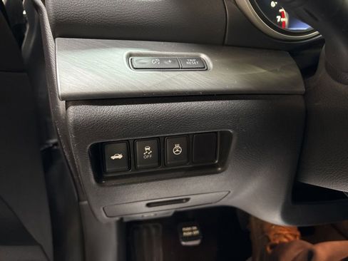 Used 2017 Nissan Maxima 3.5 SL image 19