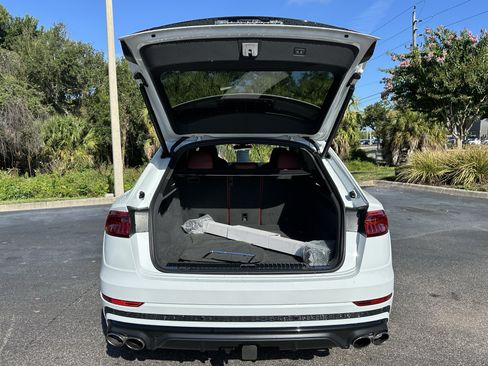 Certified 2023 Audi SQ8 Prestige w/ Prestige Package AWD/4WD image 11