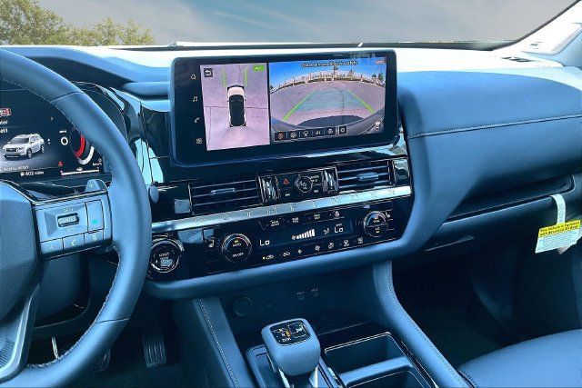New 2026 Nissan Pathfinder SL w/ SL Premium Package FWD image 6