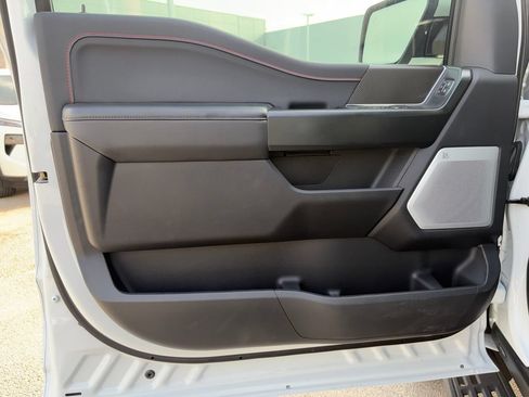 Used 2025 Ford F150 Raptor AWD/4WD image 22