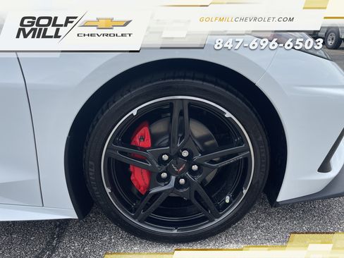Used 2025 Chevrolet Corvette Stingray Preferred Conv w/ Stealth Interior Trim Package RWD image 27