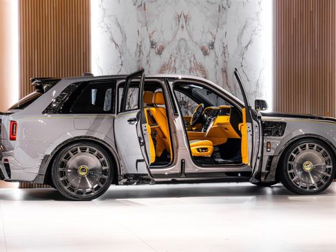 Used 2026 Rolls-Royce Cullinan AWD/4WD image 6
