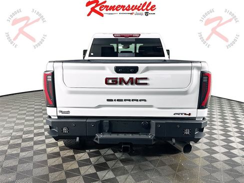 Used 2024 GMC Sierra 3500 AT4 w/ AT4 Premium Plus Package image 6