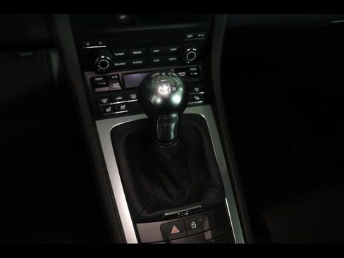 Used 2025 Porsche 718 Cayman RWD image 28