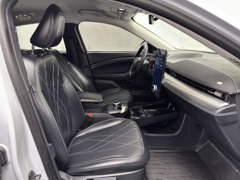 Used 2022 Ford Mustang Mach-E Select w/ Comfort/Technology Package image 34