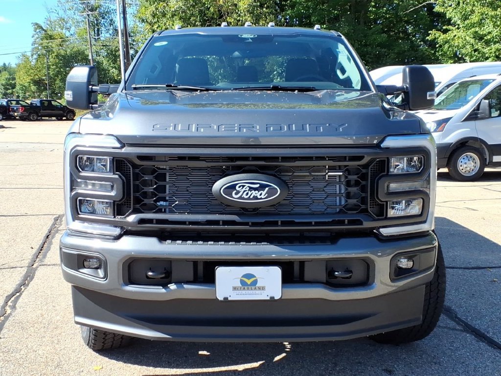 New 2027 Ford F250 XL w/ STX Appearance Package AWD/4WD image 3