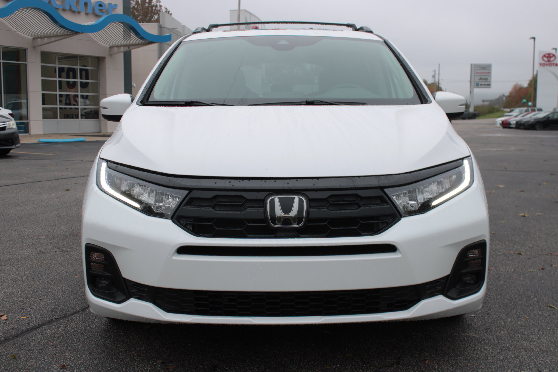 New 2027 Honda Odyssey EX-L image 2