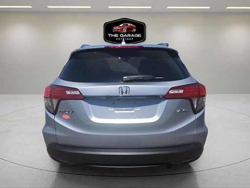Used 2019 Honda HR-V EX image 5