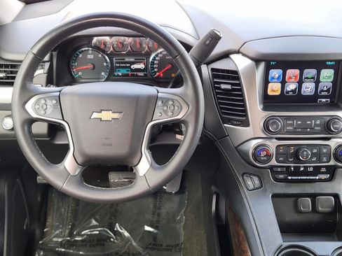 Used 2017 Chevrolet Tahoe LT AWD/4WD image 23