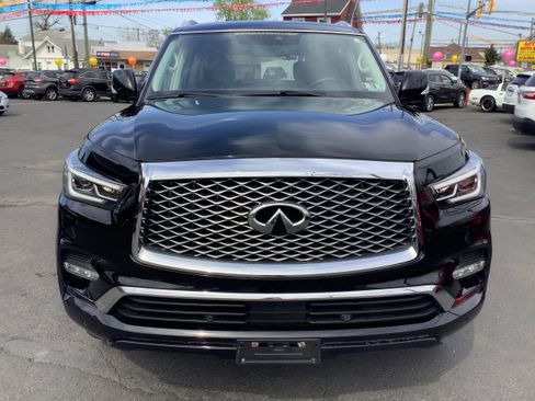 Used 2019 INFINITI QX80 Luxe w/ 22" Wheel Package image 2