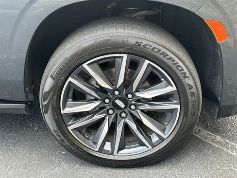 Used 2021 Cadillac Escalade Sport w/ Driver Assist Tech Package image 12