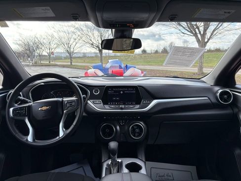 Used 2021 Chevrolet Blazer LT image 25