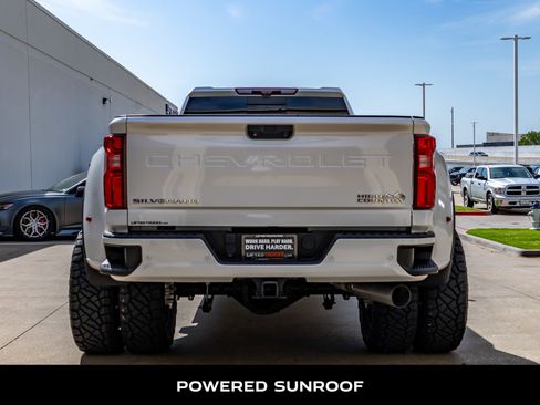Used 2021 Chevrolet Silverado 3500 High Country AWD/4WD image 8