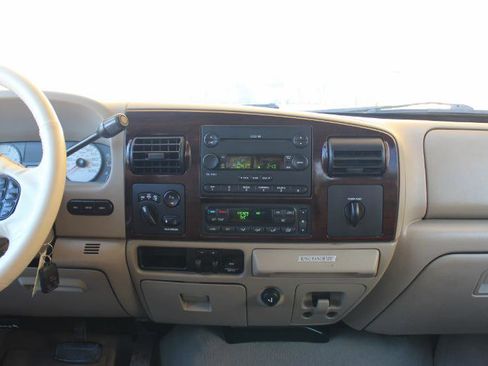 Used 2007 Ford F250 King Ranch image 35