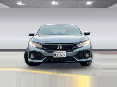 Used 2018 Honda Civic EX image 4