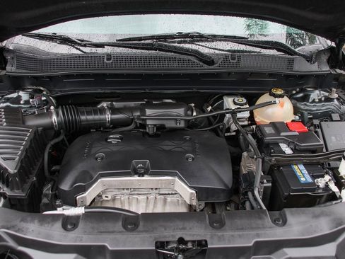 Used 2019 Chevrolet Blazer LT image 11