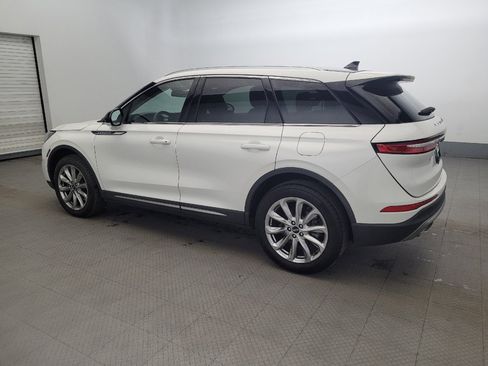 Used 2022 Lincoln Corsair w/ Premium Package image 3