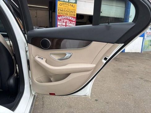 Used 2018 Mercedes-Benz C 300 Sedan image 15