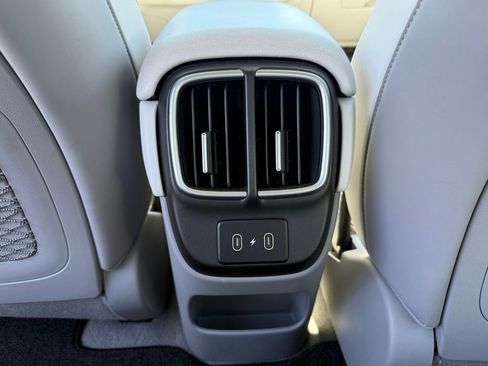 Certified 2025 Hyundai Ioniq 6 Limited RWD image 28