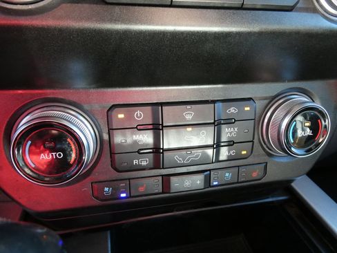 Used 2020 Ford F150 Platinum AWD/4WD image 28